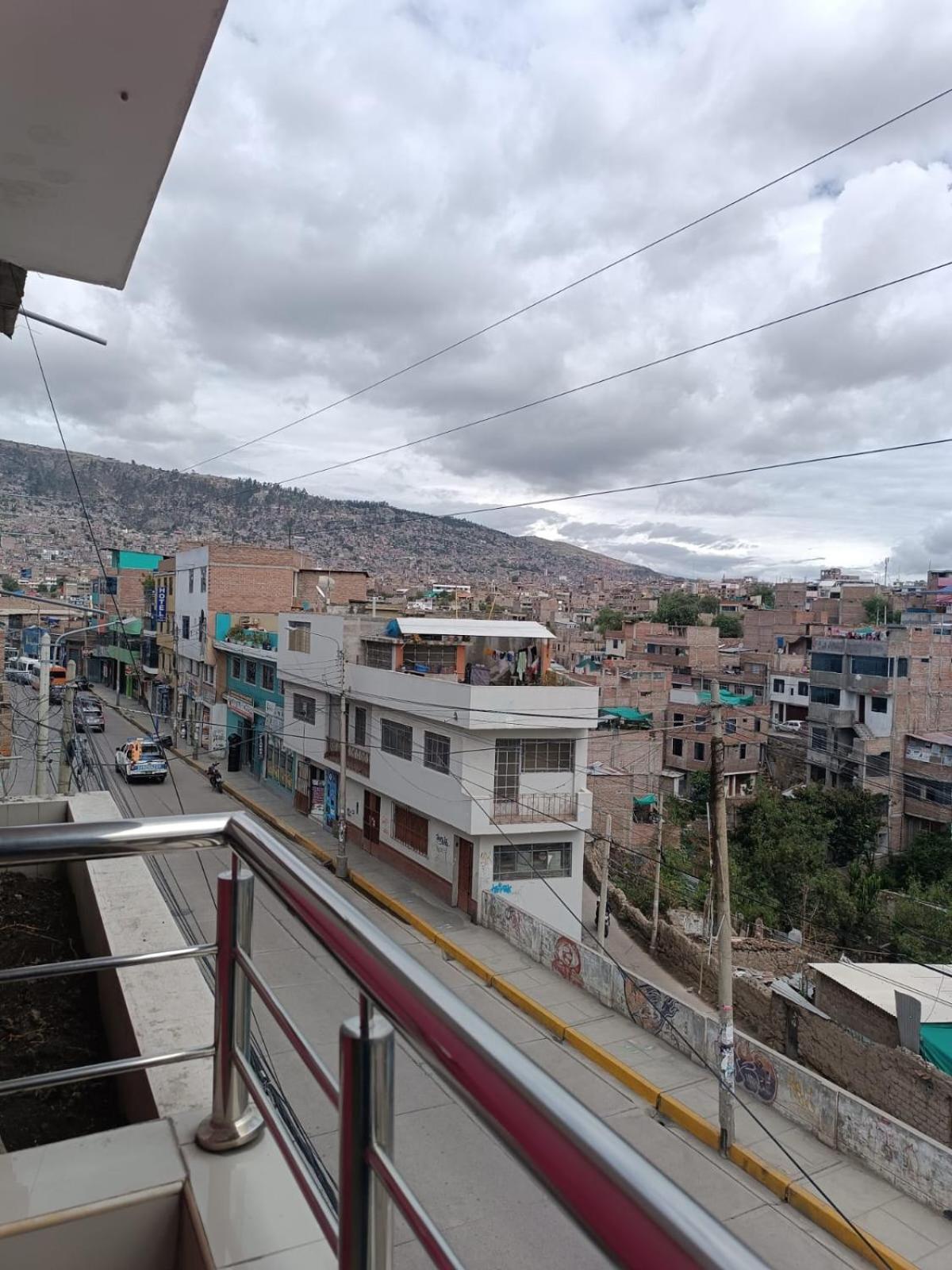 Hostal Yuraq Wasi 596 Ayacucho Eksteriør billede