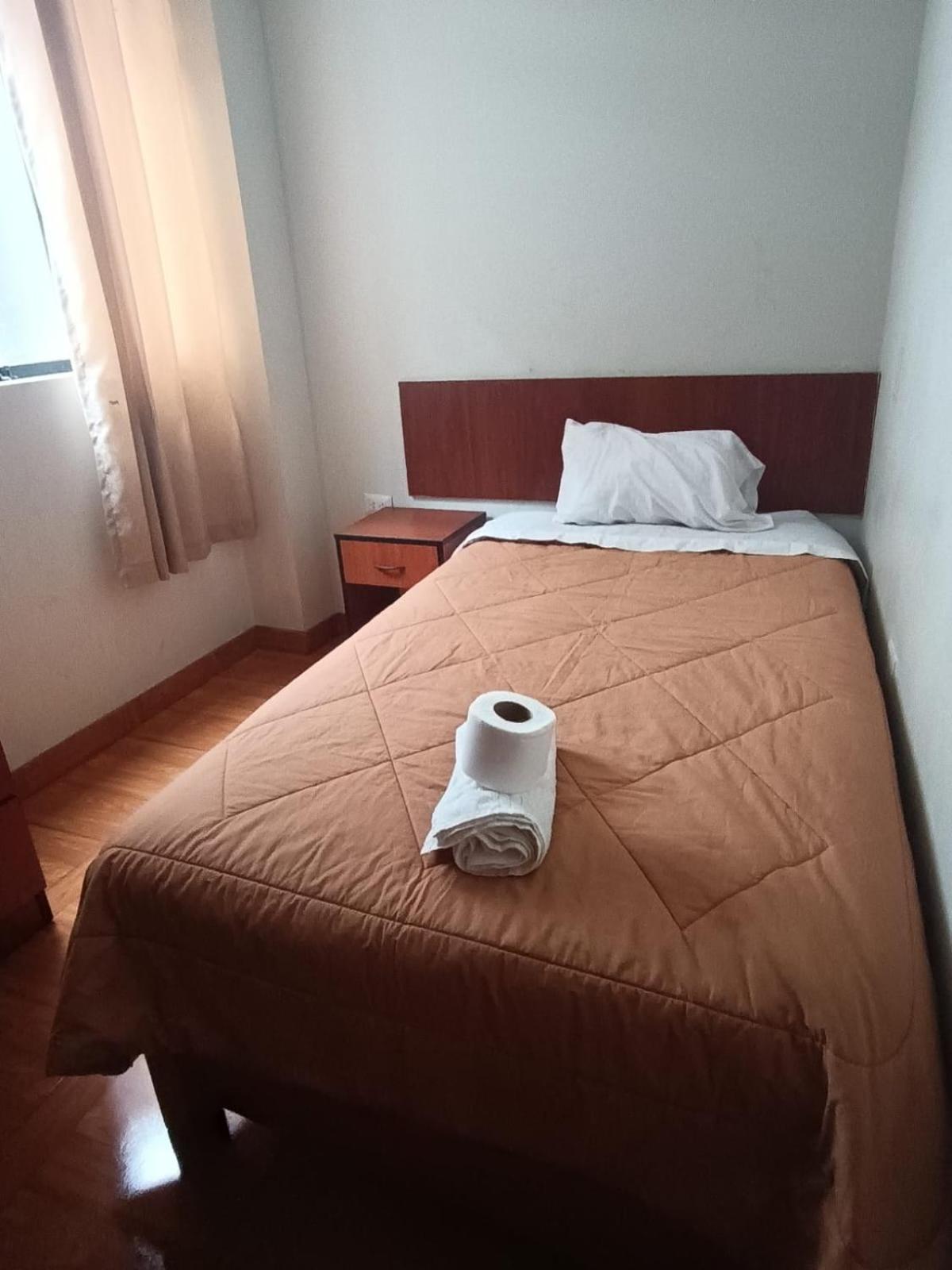 Hostal Yuraq Wasi 596 Ayacucho Eksteriør billede